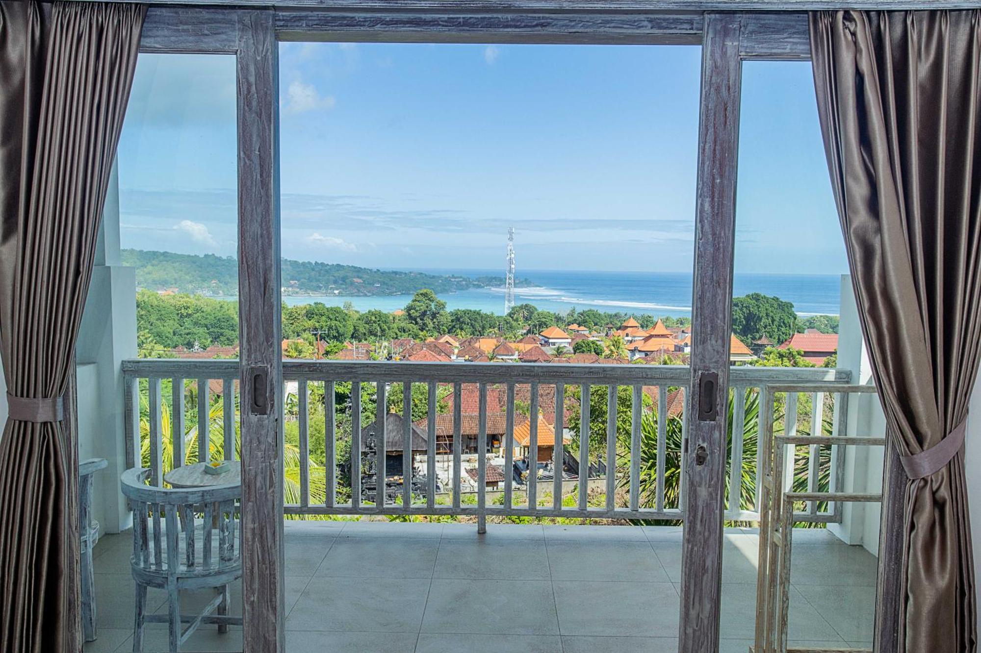 Grand Sea View Lembongan Hotel Nusa Lembongan  Exterior photo